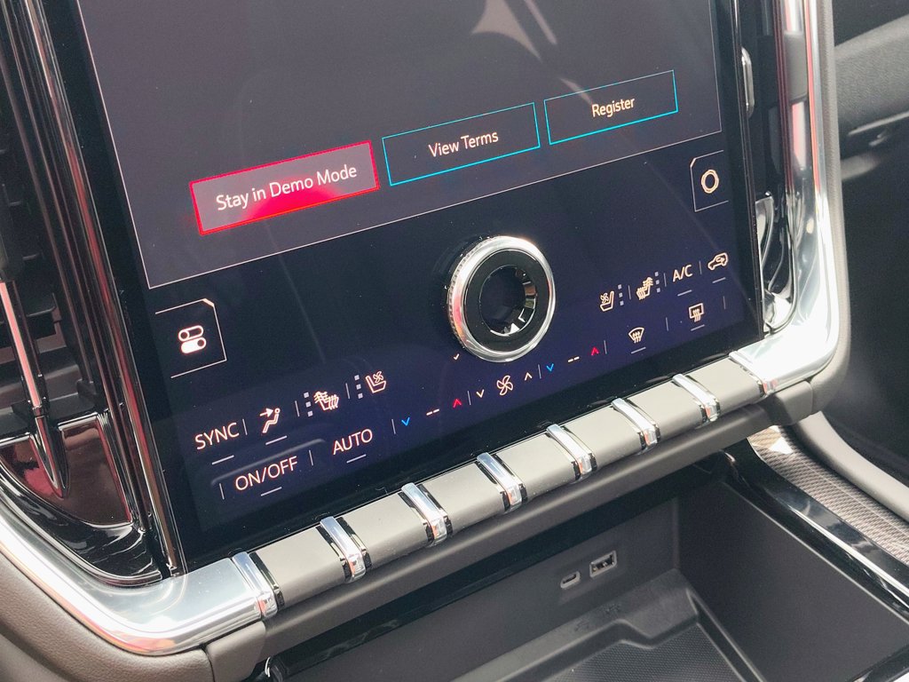 New 2027 GMC Yukon XL Elevation w/ Elevation Preferred Package AWD/4WD image 36