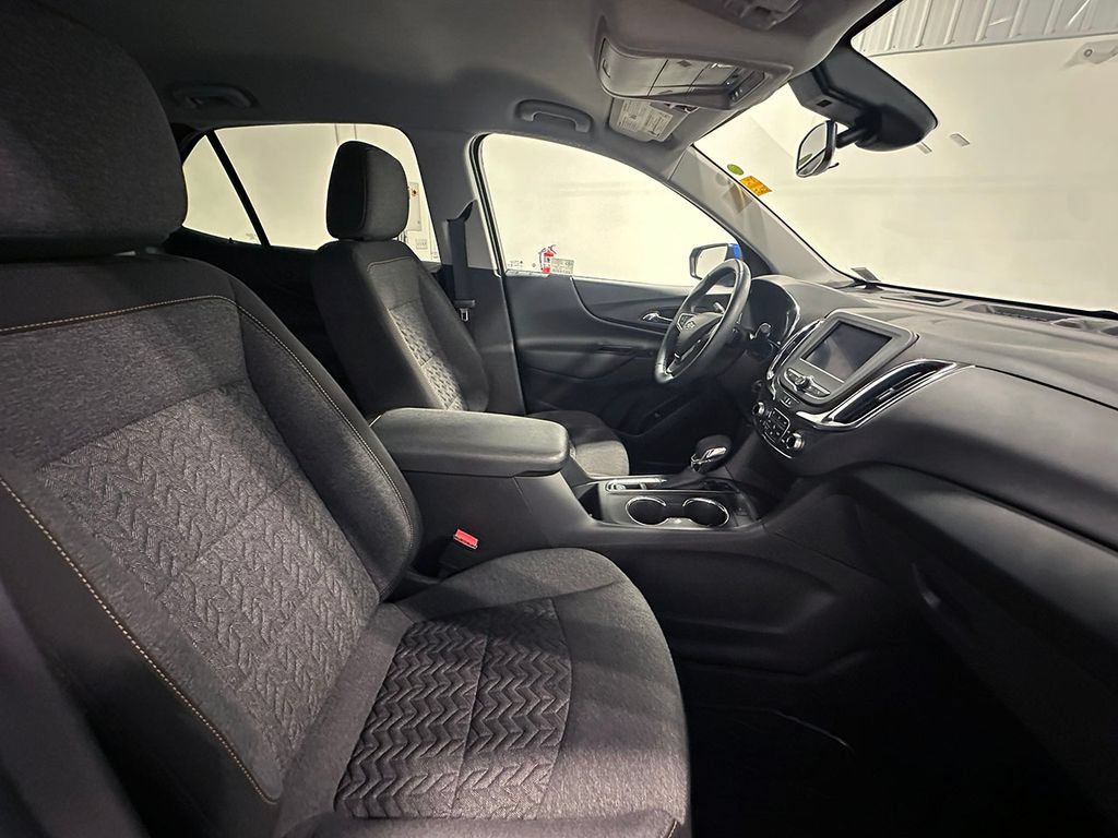 Used 2024 Chevrolet Equinox LT w/ LPO, Floor Liner Package AWD/4WD image 24