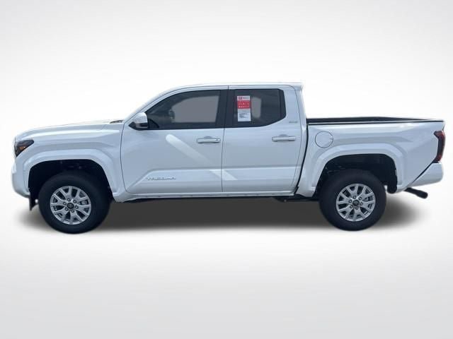 New 2026 Toyota Tacoma SR5 AWD/4WD image 2