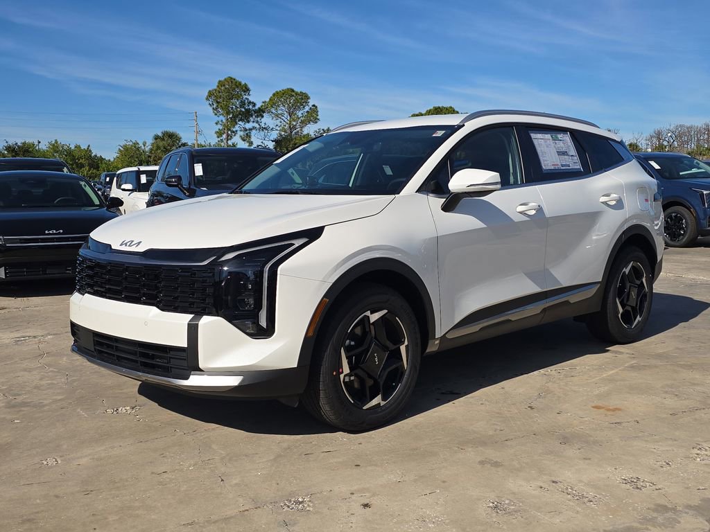 New 2026 Kia Sportage EX image 4