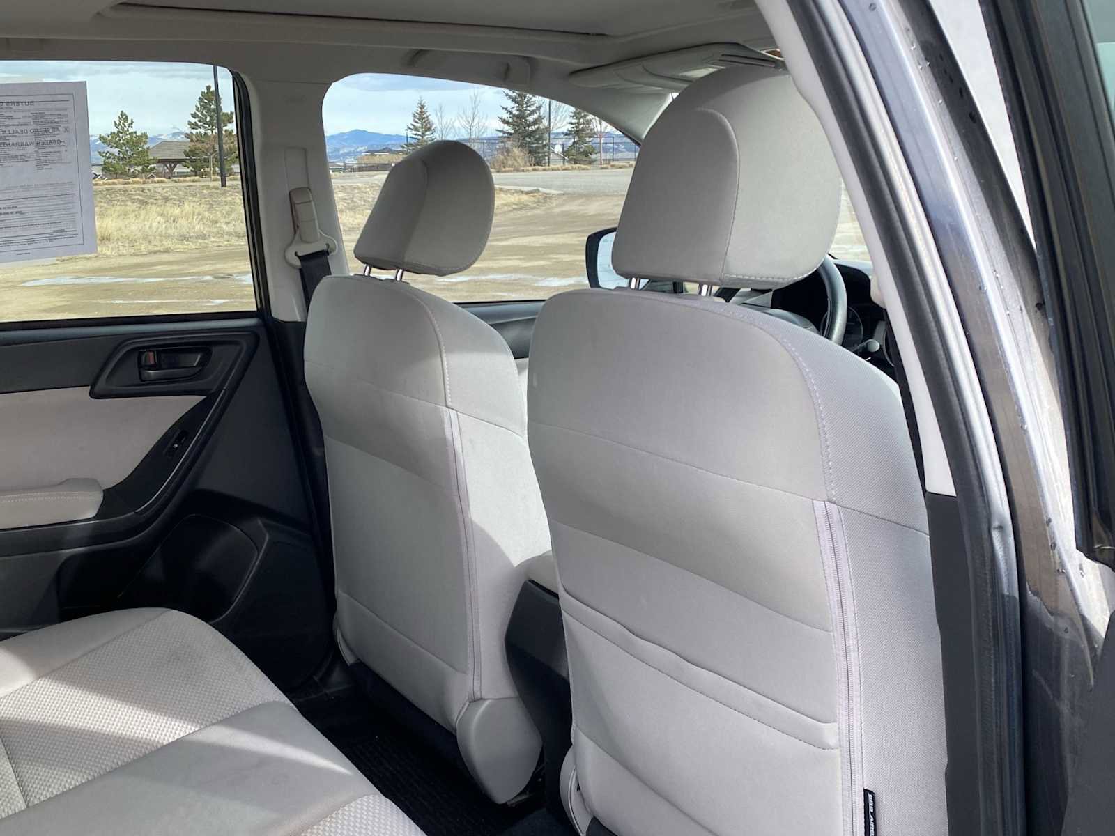 Used 2015 Subaru Forester 2.5i Premium w/ All-Weather Package image 19