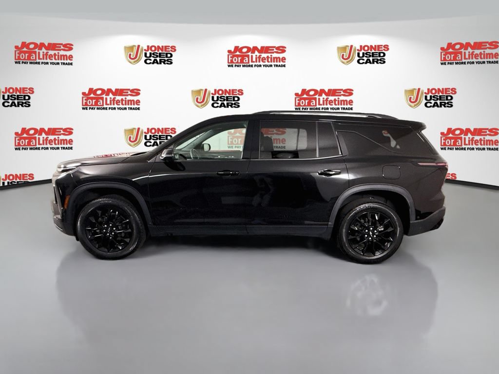 Used 2024 Chevrolet Traverse LT w/ Enhanced Driving Package AWD/4WD image 13