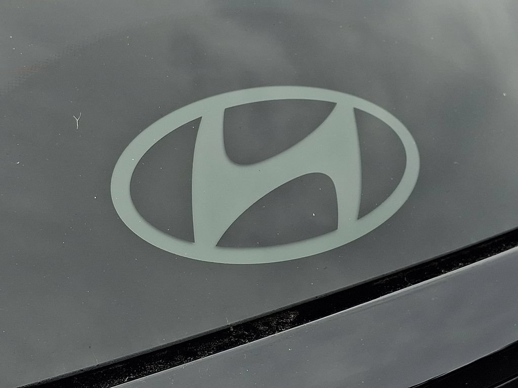 Certified 2025 Hyundai Tucson SEL AWD/4WD image 33
