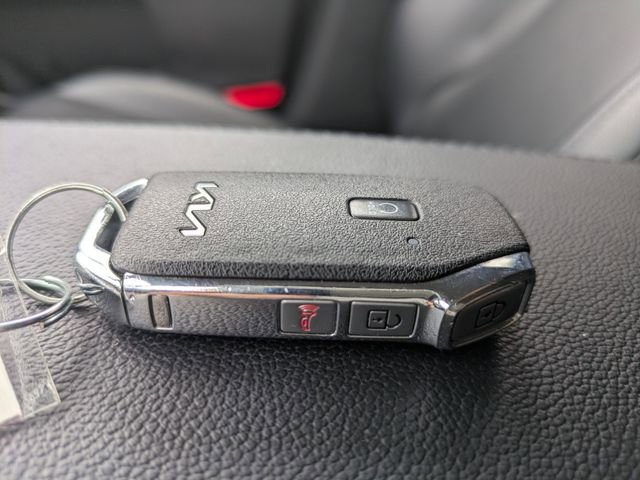 Used 2023 Kia Sportage EX image 35