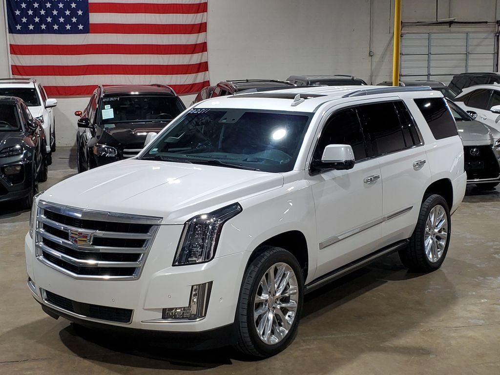 Used 2017 Cadillac Escalade Premium Luxury AWD/4WD image 54