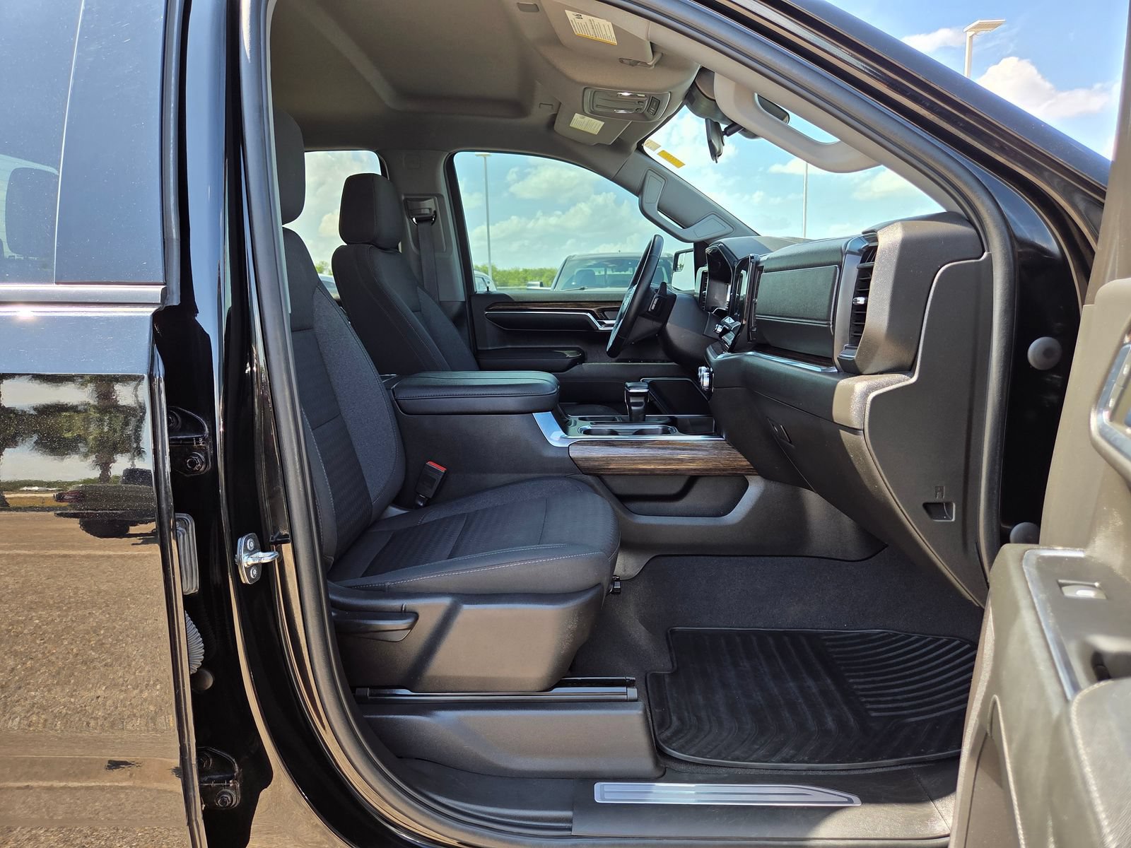 Used 2024 GMC Sierra 1500 Elevation RWD image 21