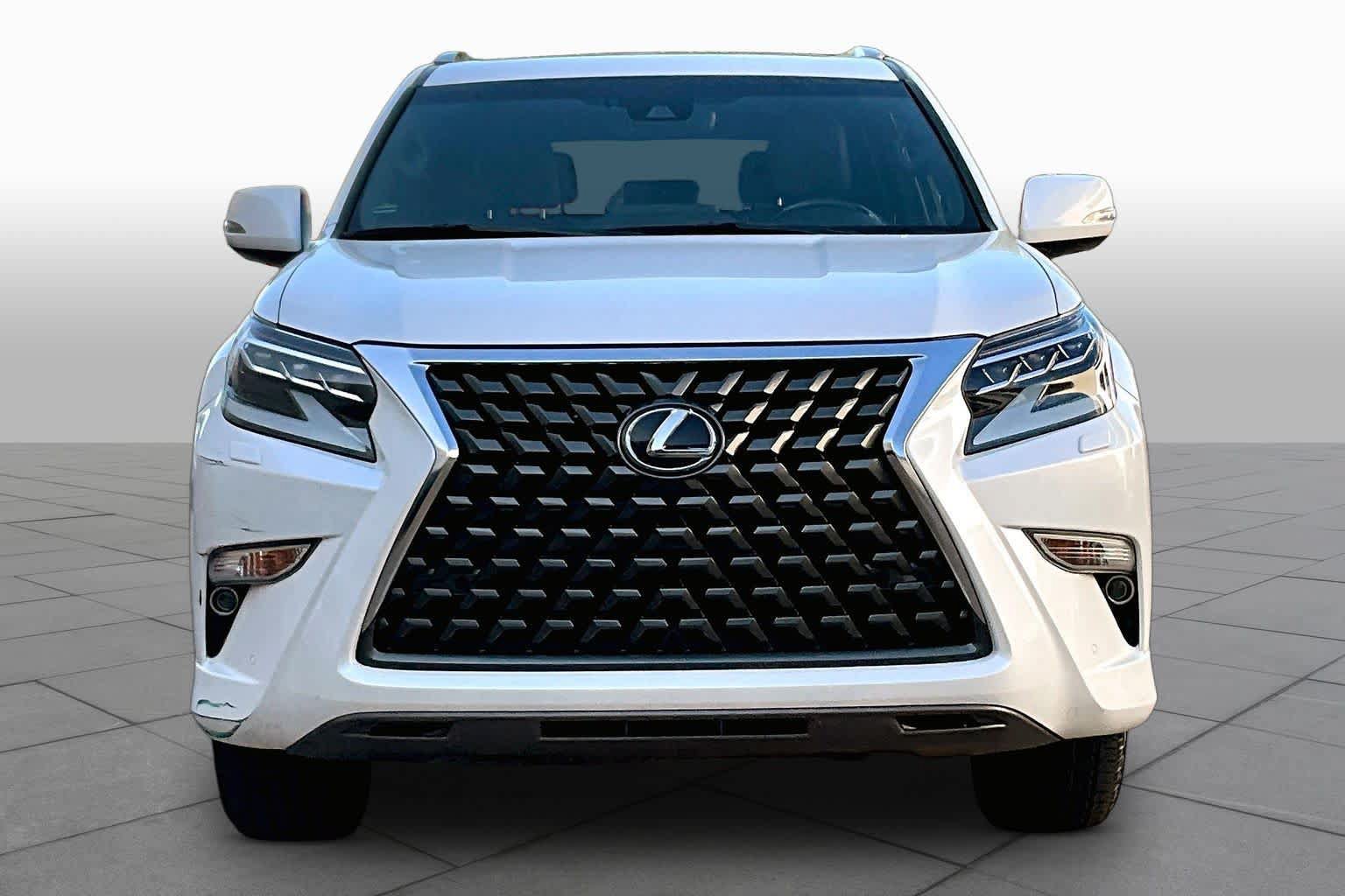 Used 2022 Lexus GX 460 Premium w/ Premium Plus Package AWD/4WD image 4