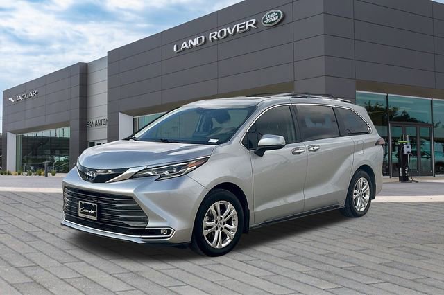 Used 2024 Toyota Sienna Platinum