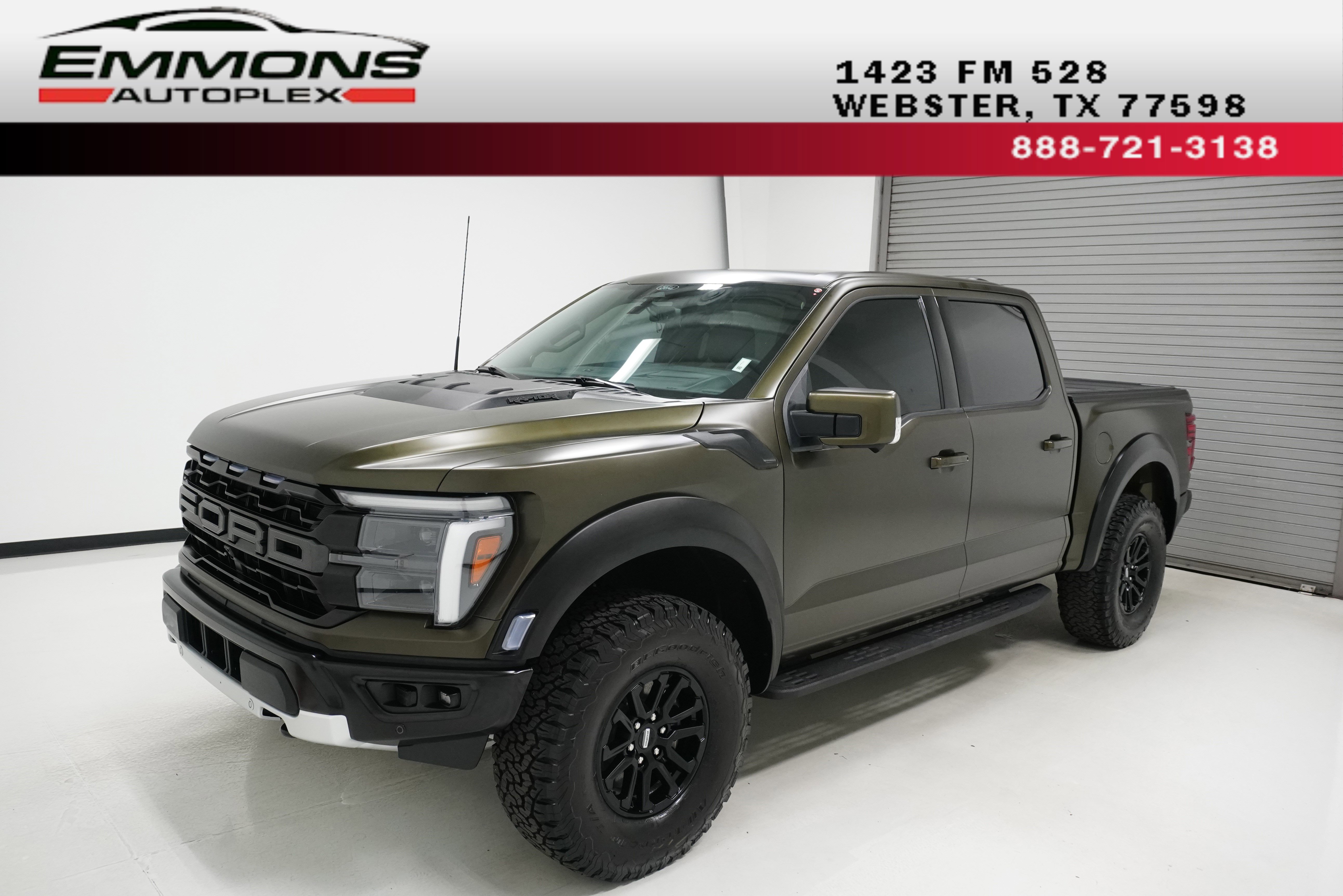 Used 2025 Ford F150 Raptor image 1