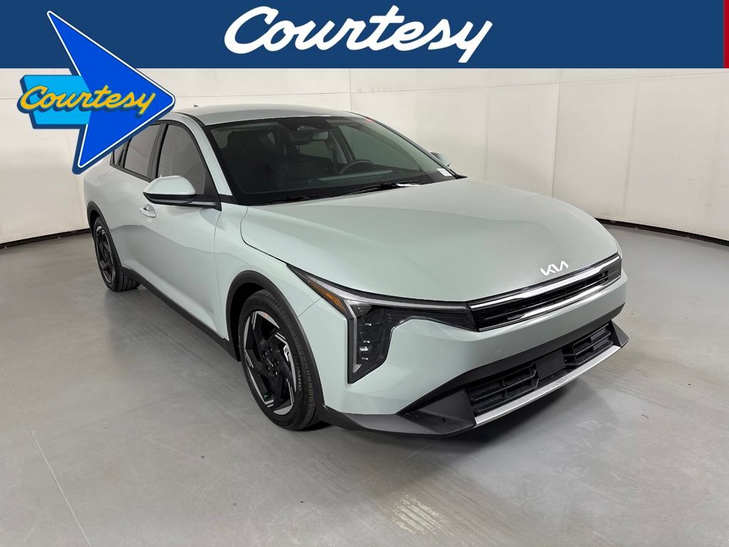 New 2026 Kia K4 EX FWD image 1