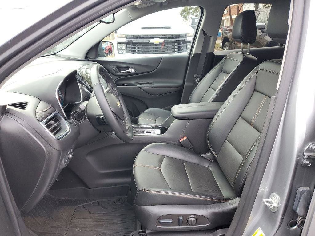Used 2023 Chevrolet Equinox Premier image 5
