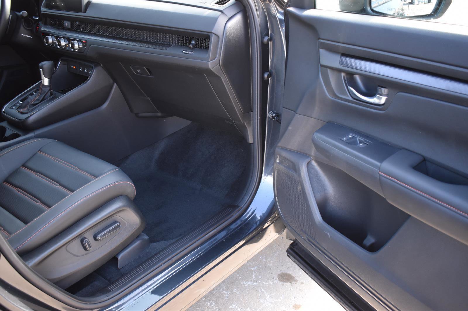 Used 2026 Honda CR-V Sport-L image 17
