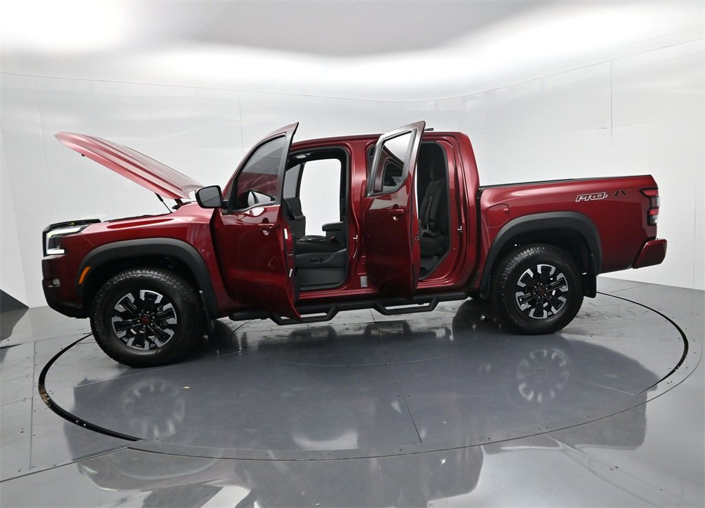 Used 2024 Nissan Frontier PRO-4X w/ Off-Road Protection Package image 55