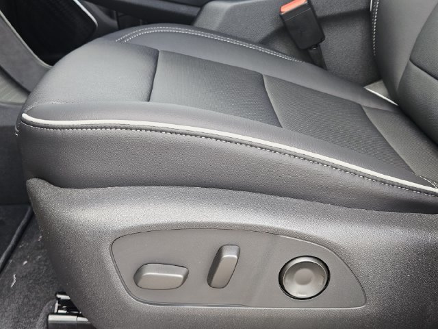 New 2027 Buick Enclave Preferred FWD image 18