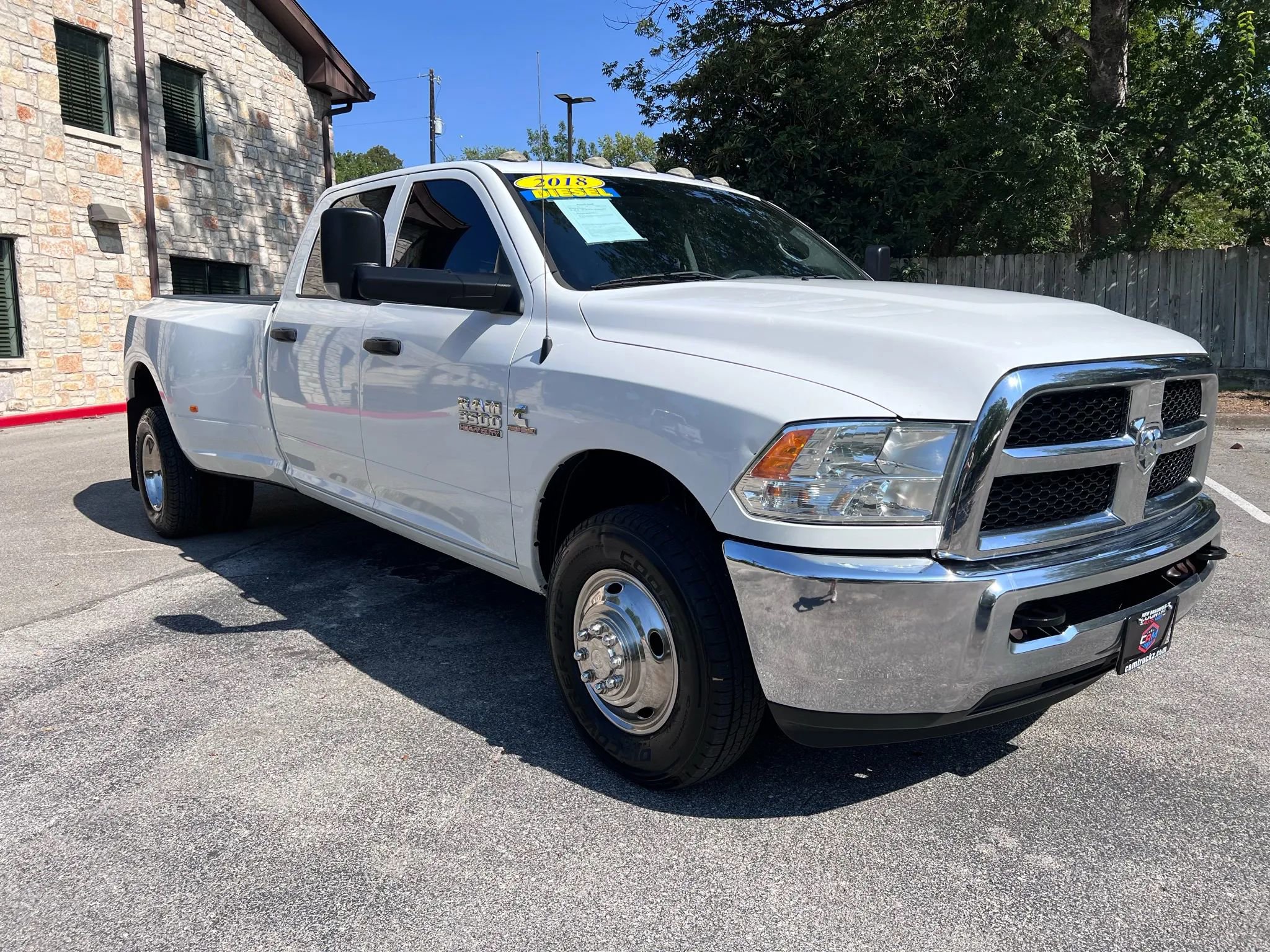 Used 2018 RAM 3500 Tradesman w/ Chrome Appearance Group image 3