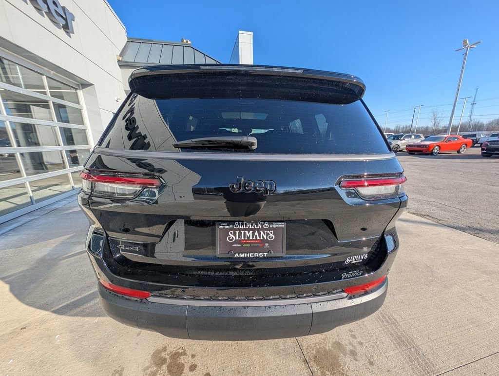 New 2026 Jeep Grand Cherokee L Limited w/ Limited Altitude Package image 10