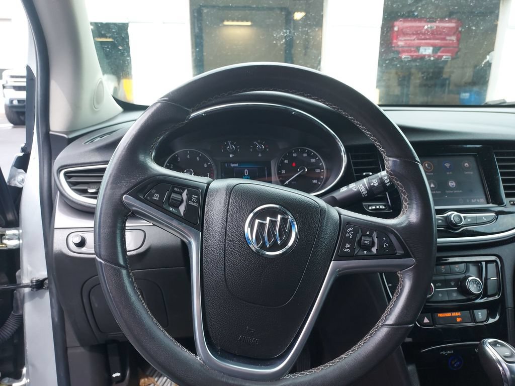 Used 2022 Buick Encore Preferred w/ Safety Package FWD image 20
