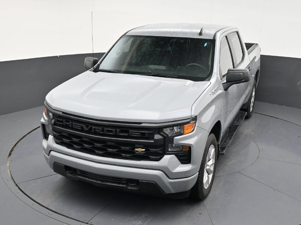Used 2024 Chevrolet Silverado 1500 Custom RWD image 18