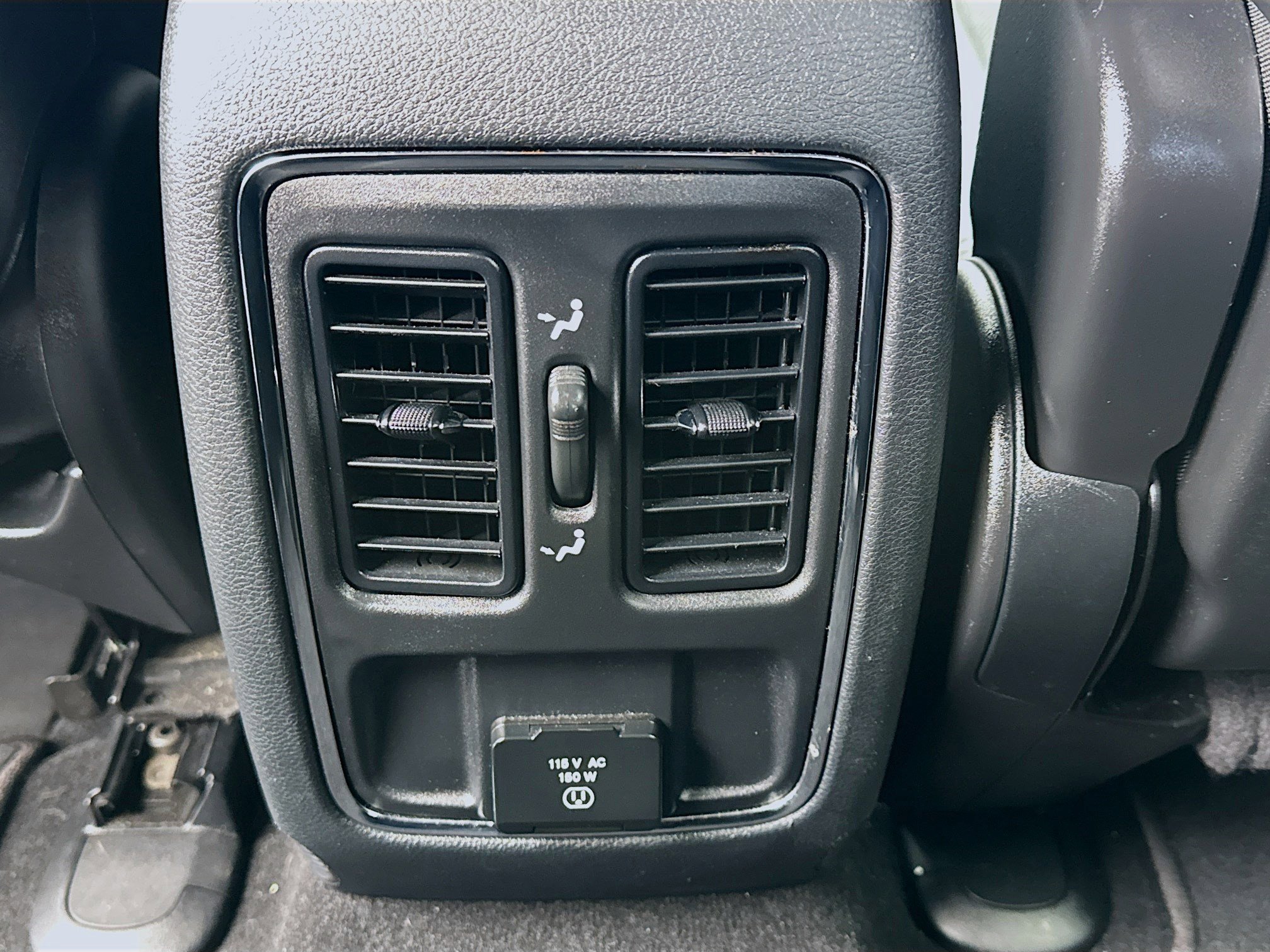 Used 2019 Jeep Grand Cherokee Altitude RWD image 17
