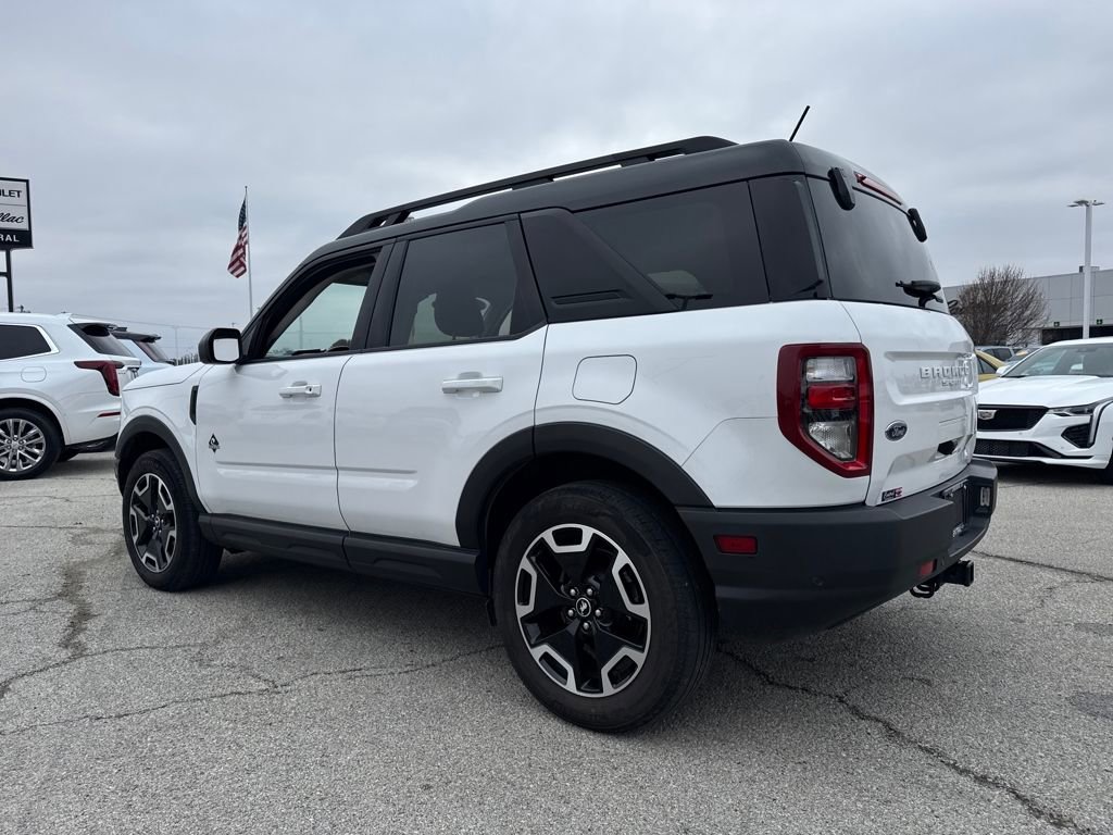 Used 2022 Ford Bronco Sport Outer Banks w/ Tech Package image 3