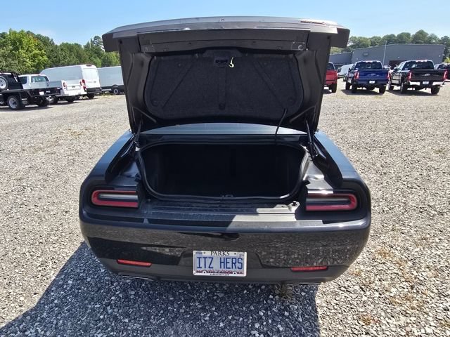 Used 2022 Dodge Challenger R/T Scat Pack RWD image 11