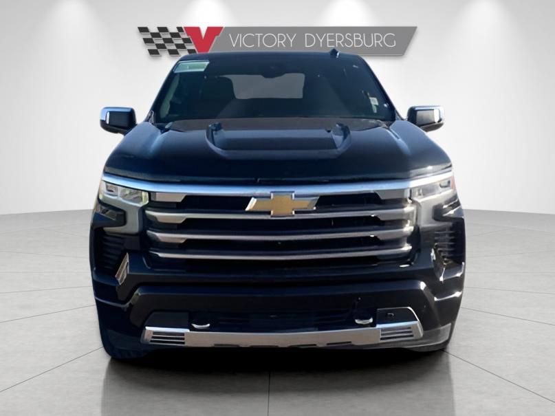 Used 2023 Chevrolet Silverado 1500 High Country AWD/4WD image 3
