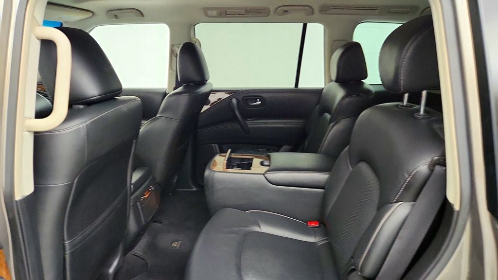 Used 2017 INFINITI QX80 4WD image 22