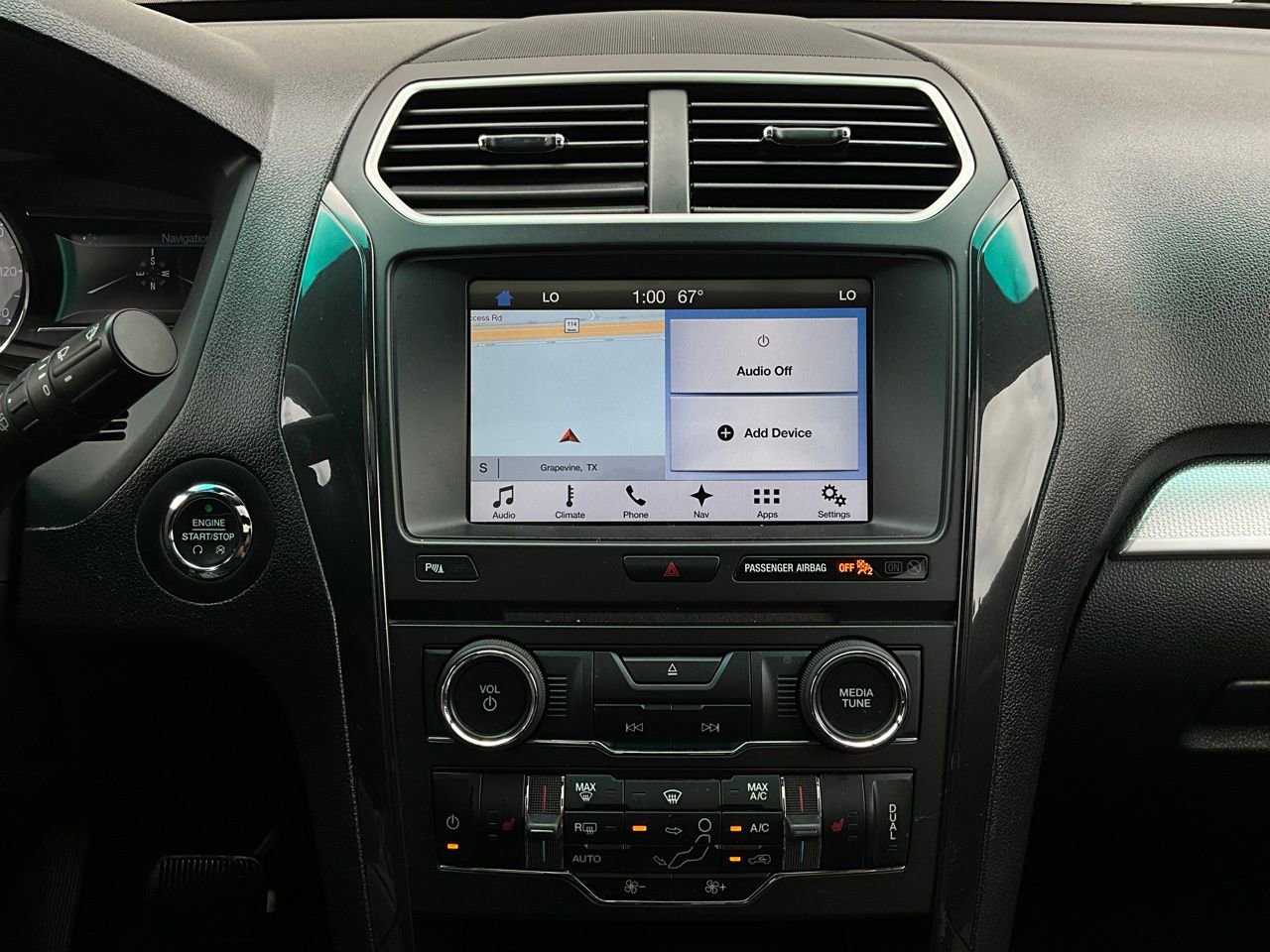 Used 2017 Ford Explorer XLT w/ Equipment Group 202A image 27