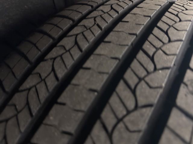 Used 2023 Buick Enclave Essence image 35