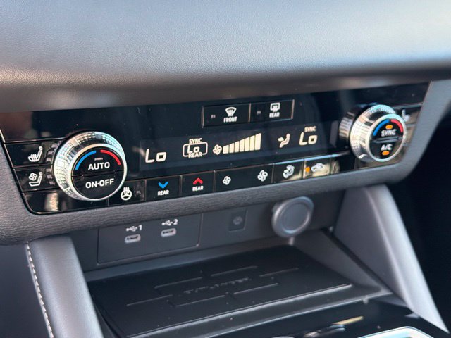 New 2026 Mitsubishi Outlander SEL FWD image 27