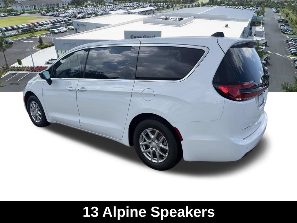 New 2027 Chrysler Pacifica Select w/ Family Tech Group FWD image 5