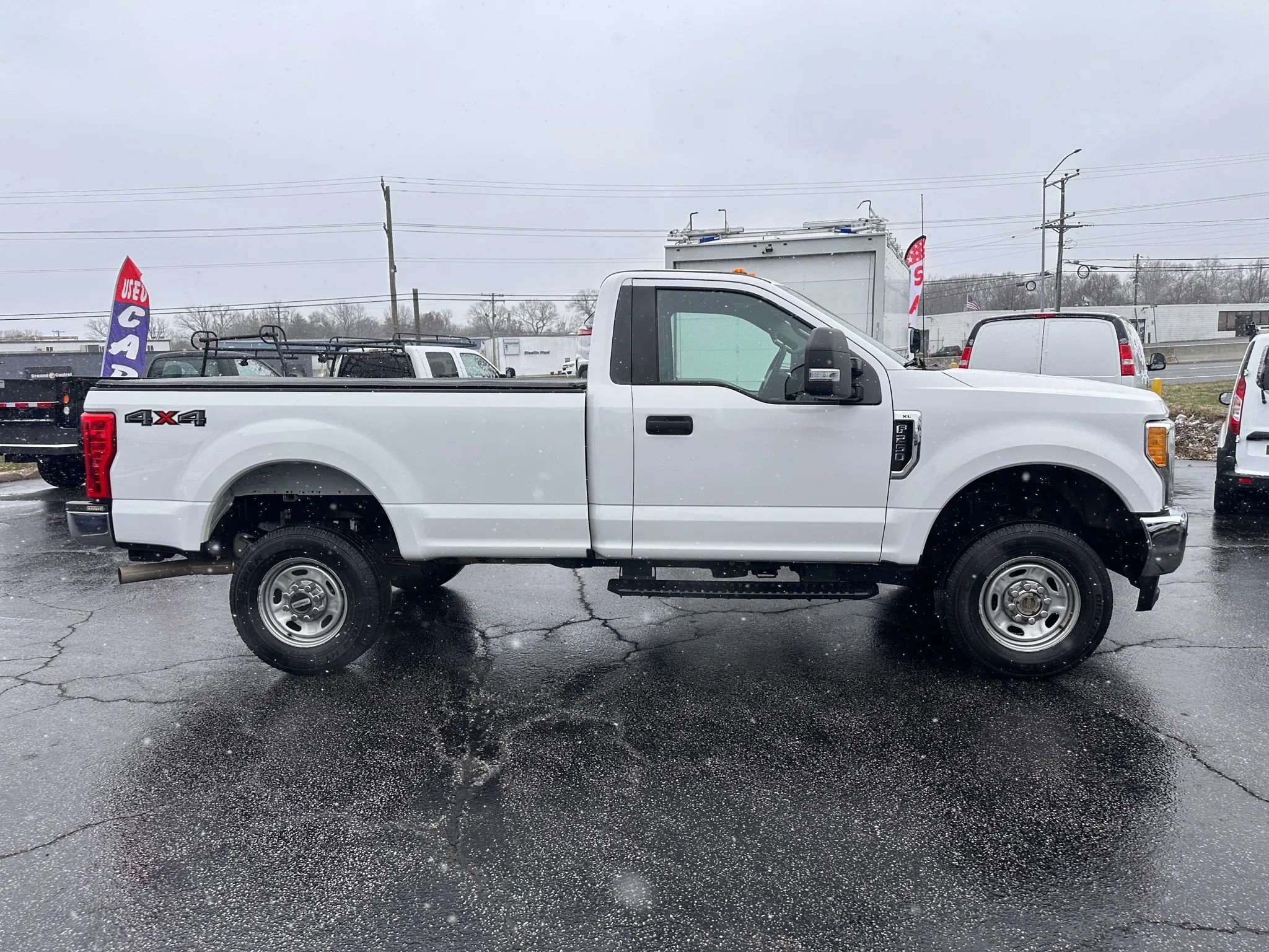 Used 2017 Ford F250 XL w/ Power Equipment Group image 4