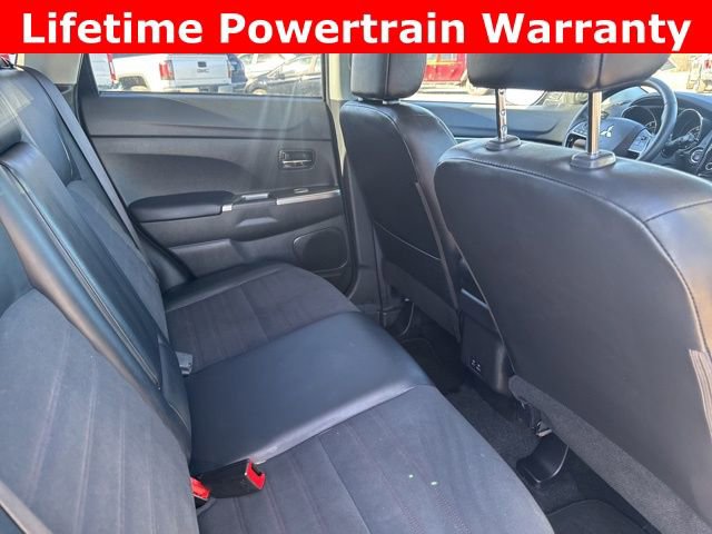 Used 2025 Mitsubishi Outlander Sport SE image 22