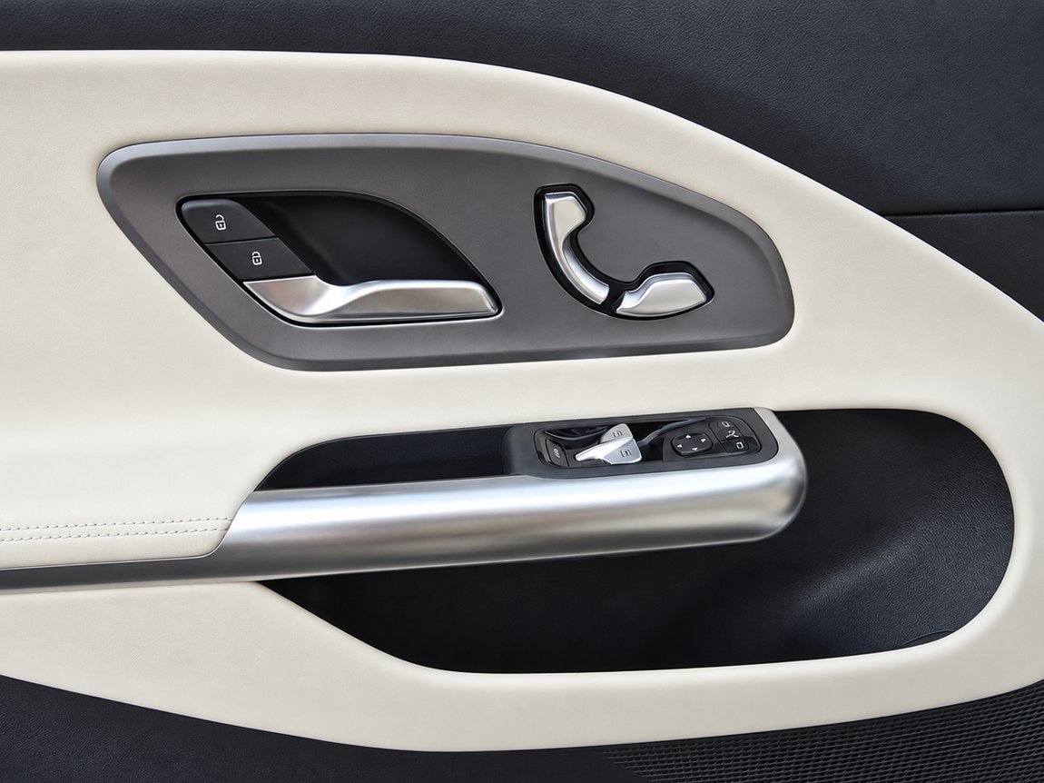 New 2027 Mercedes-Benz CLA 220 image 13