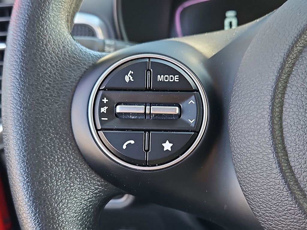 Certified 2023 Kia Soul LX w/ LX Technology Package image 22