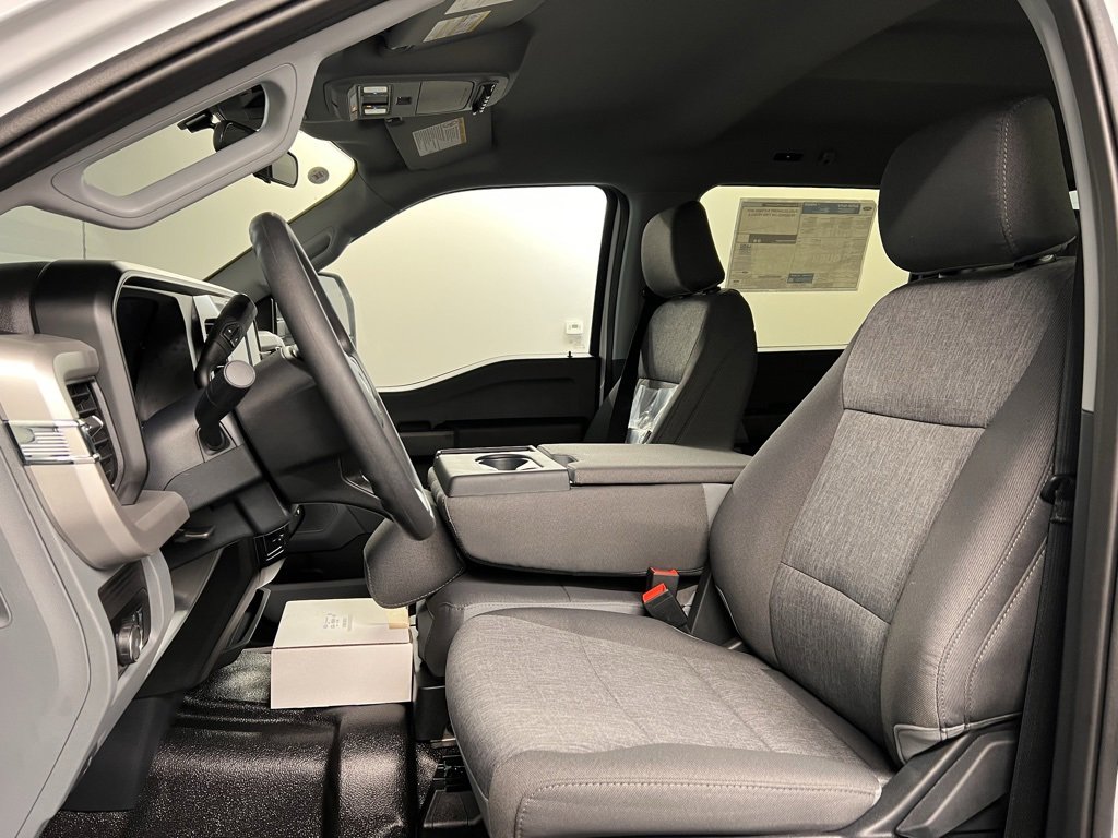 New 2026 Ford F550 XL image 23