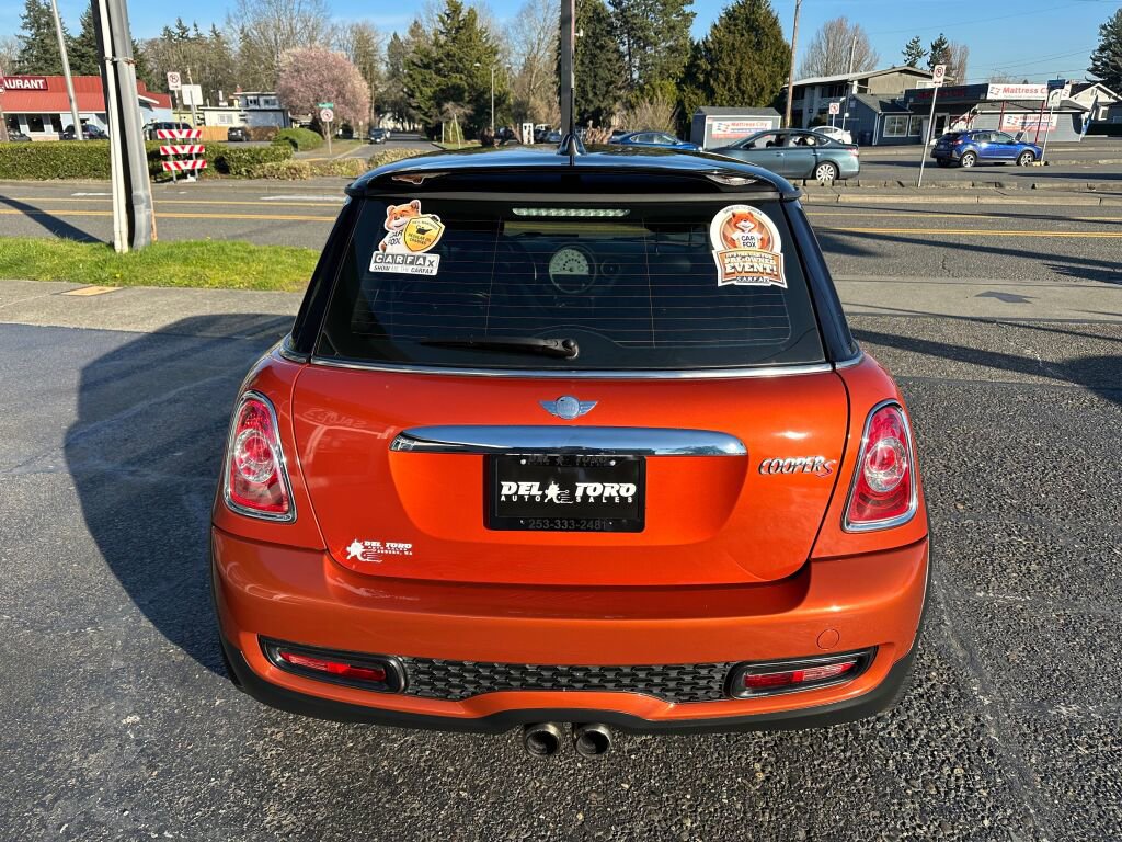 Used 2011 MINI Cooper S image 6