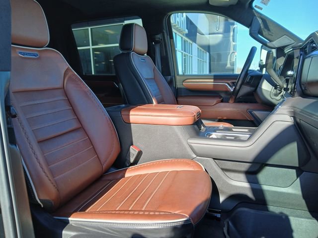 Certified 2024 GMC Sierra 3500 Denali Ultimate w/ LPO, GMC Protection Package image 15