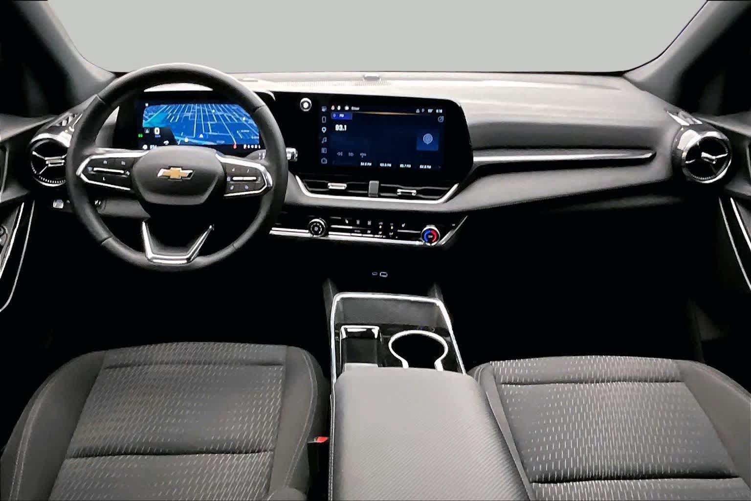 Used 2025 Chevrolet Equinox LT FWD image 14