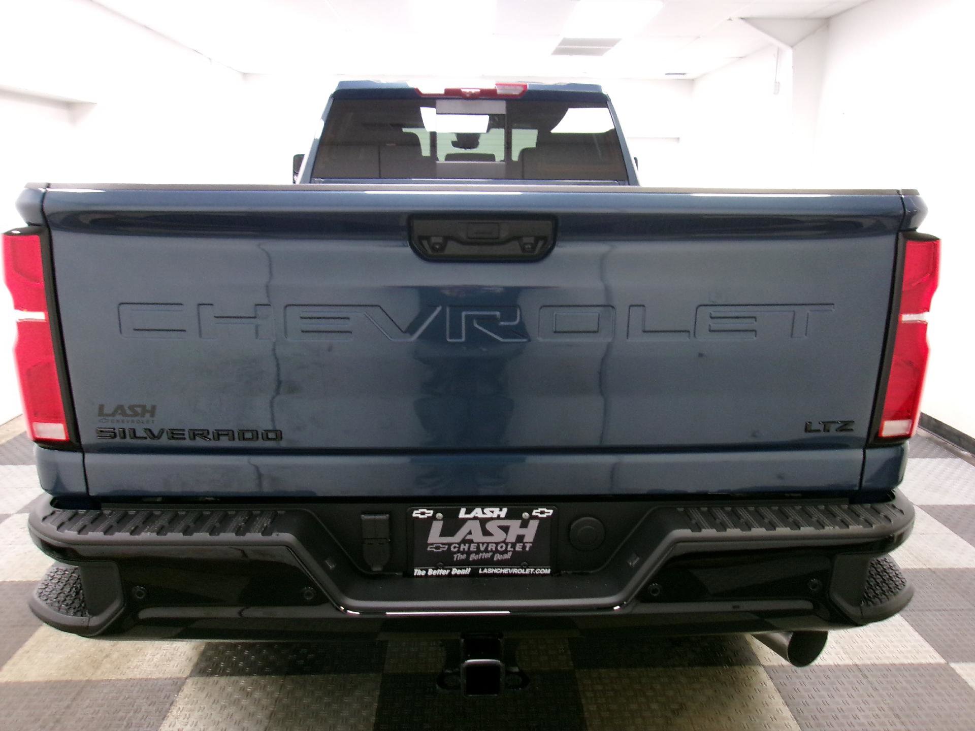 New 2026 Chevrolet Silverado 2500 LTZ w/ LTZ Plus Package AWD/4WD image 13