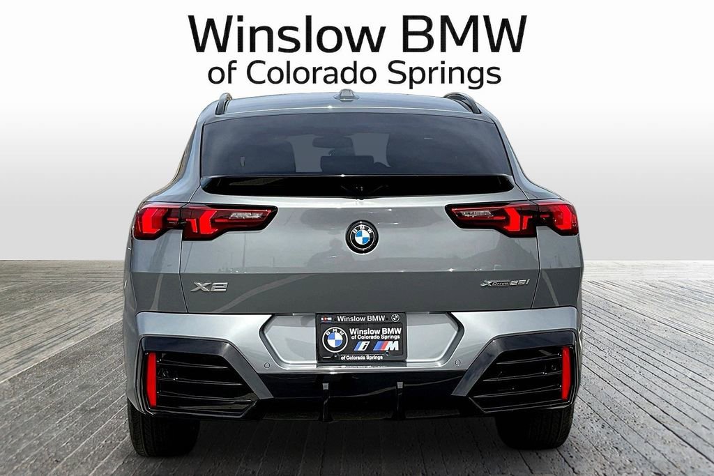 New 2026 BMW X2 xDrive28i w/ Technology Package AWD/4WD image 4