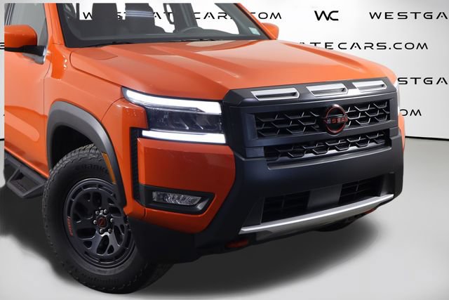 Used 2025 Nissan Frontier Pro-X RWD image 49