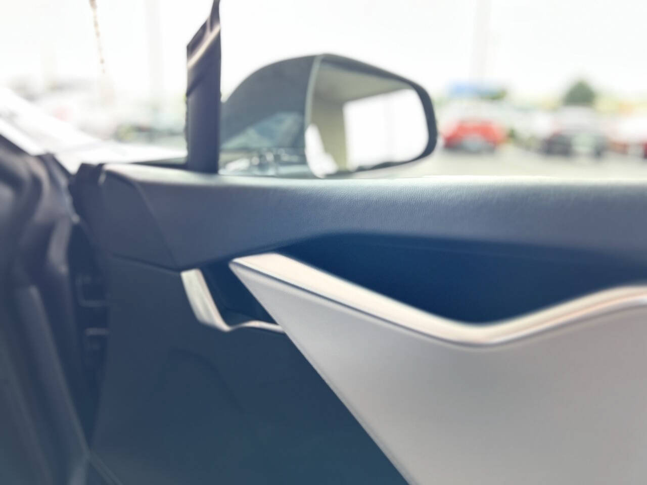 Used 2014 Tesla Model S 85 RWD image 52
