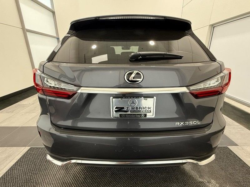 Used 2022 Lexus RX 350L Premium w/ Premium Package image 3