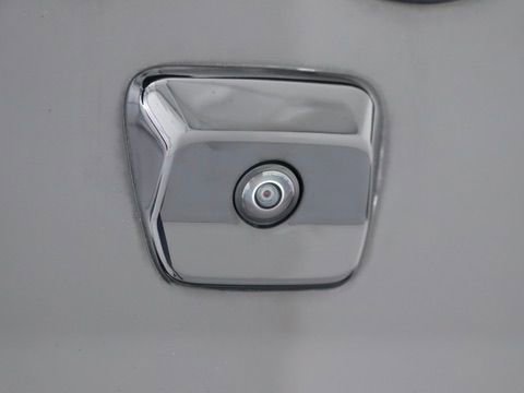 Used 2021 Jeep Gladiator Willys image 34