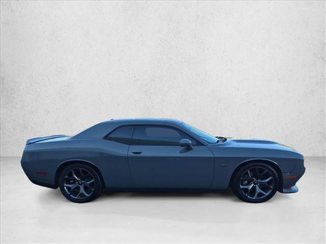 Used 2019 Dodge Challenger R/T RWD image 4