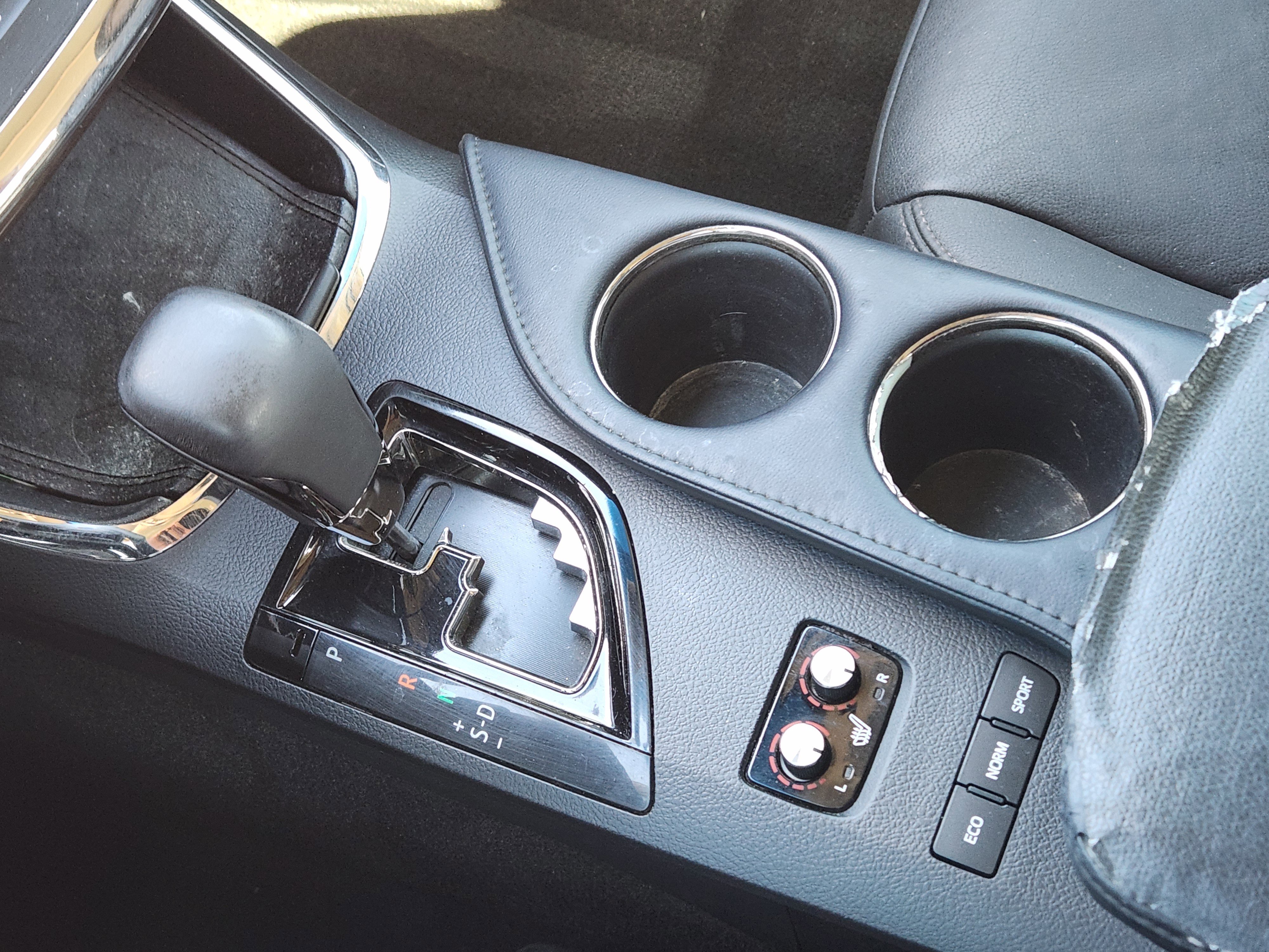 Used 2013 Toyota Avalon XLE image 20