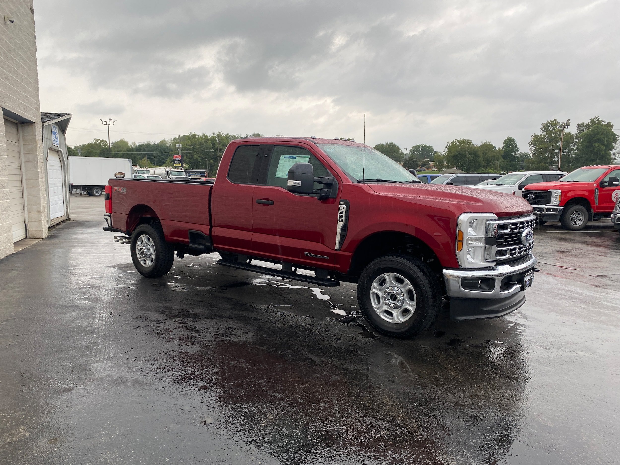 New 2026 Ford F350 XLT w/ 360-Degree Camera Package AWD/4WD image 12