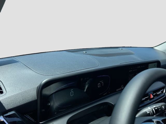 New 2026 Kia Seltos S FWD image 9