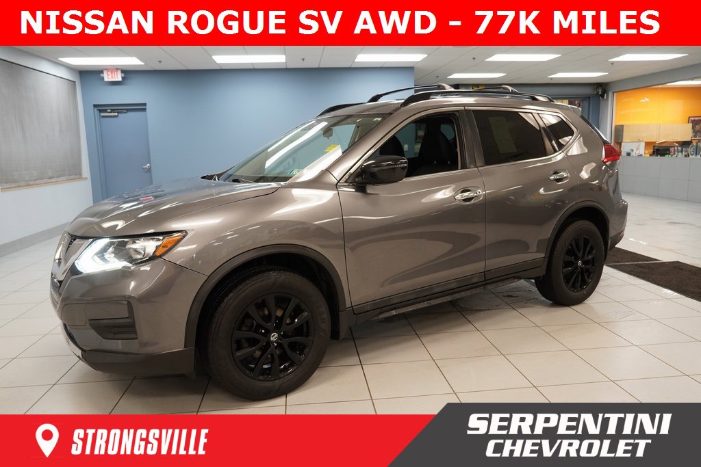 Used 2017 Nissan Rogue SV w/ Midnight Edition